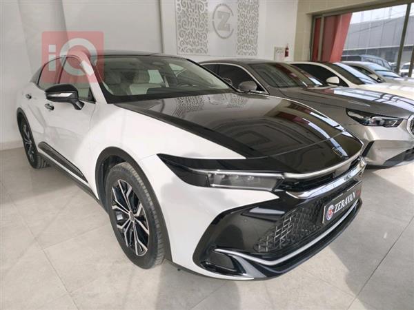 Toyota Crown 2023 for sale in Iraq - Duhok